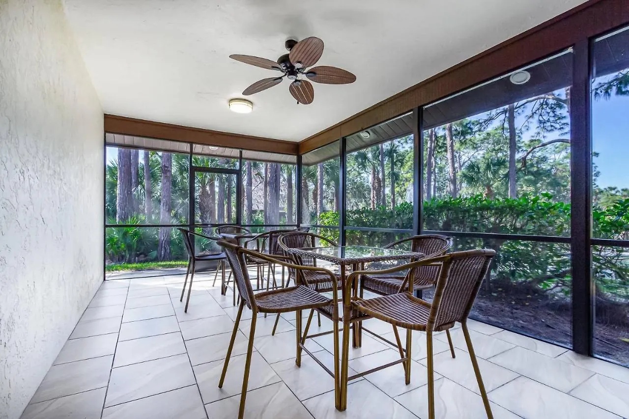 Holiday home Yellow Pine Duplex Close To Pool & Tennis