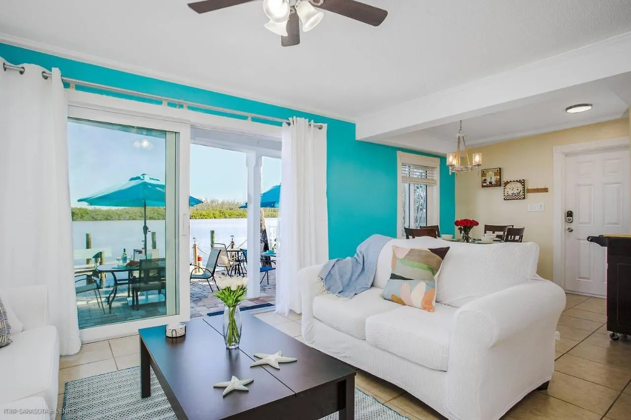 Coastal Breeze Siesta Manatee 