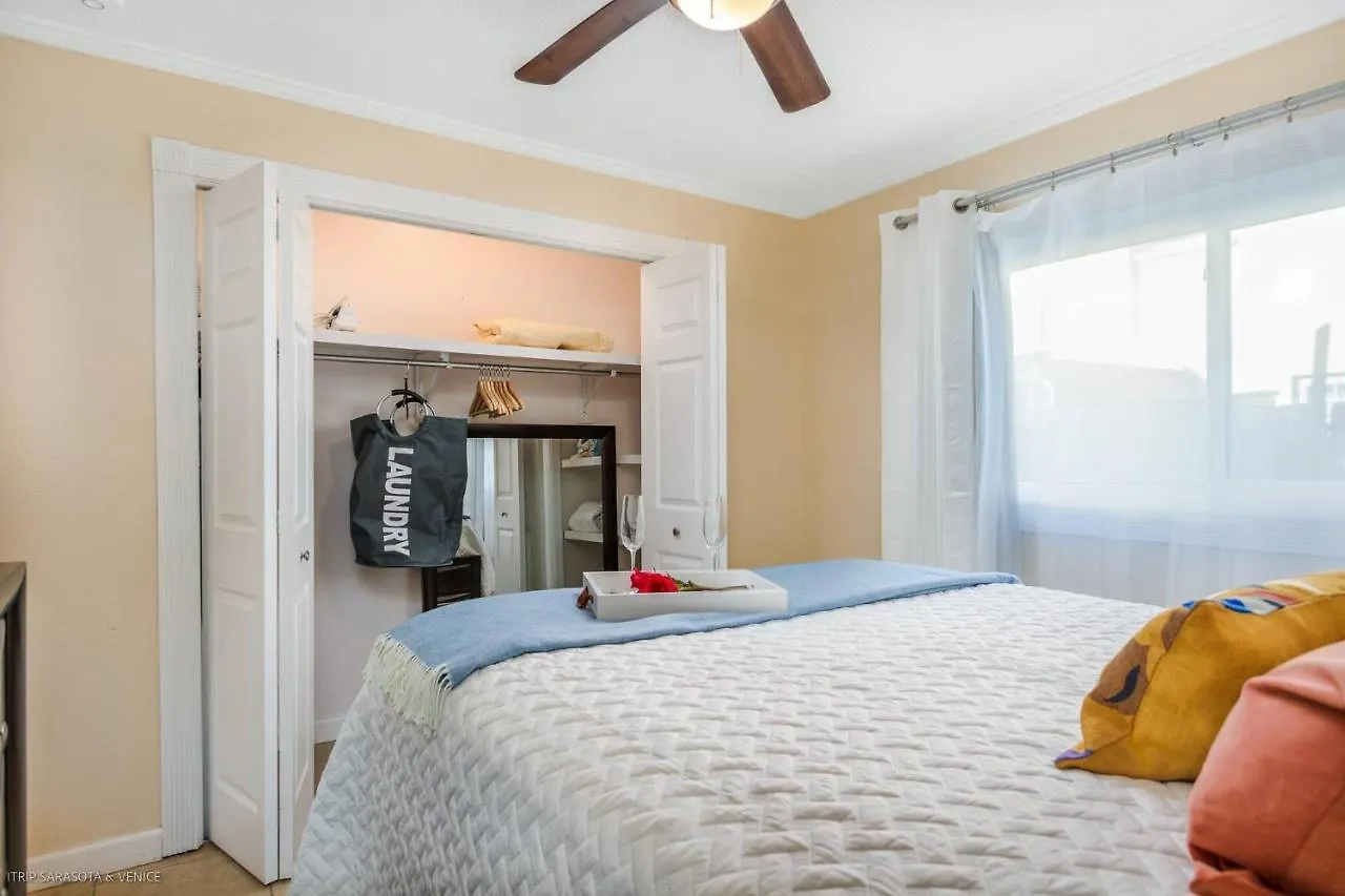 Holiday home Coastal Breeze Siesta Manatee 