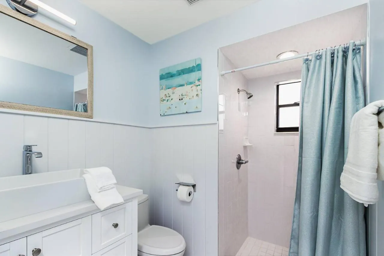Yellow Pine Duplex Close To Pool & Tennis *