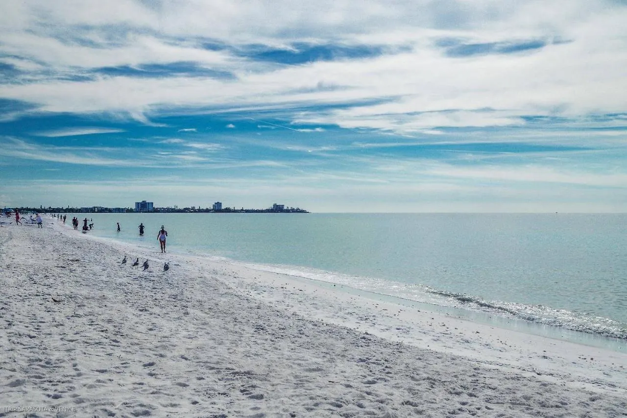 Pelican Gardens 3 On Lido Key Holiday home Sarasota