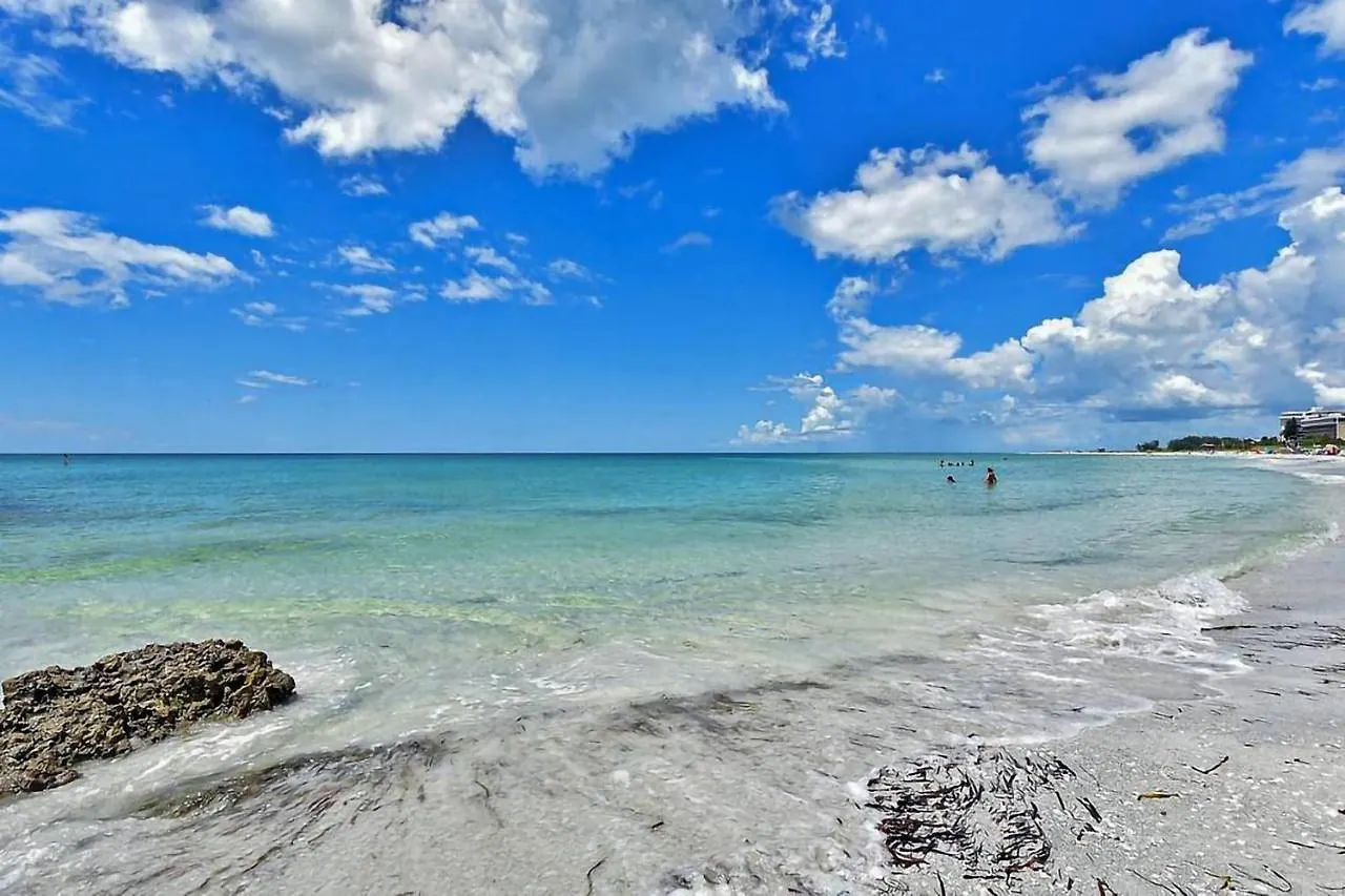 Pelican Gardens 3 On Lido Key Holiday home *