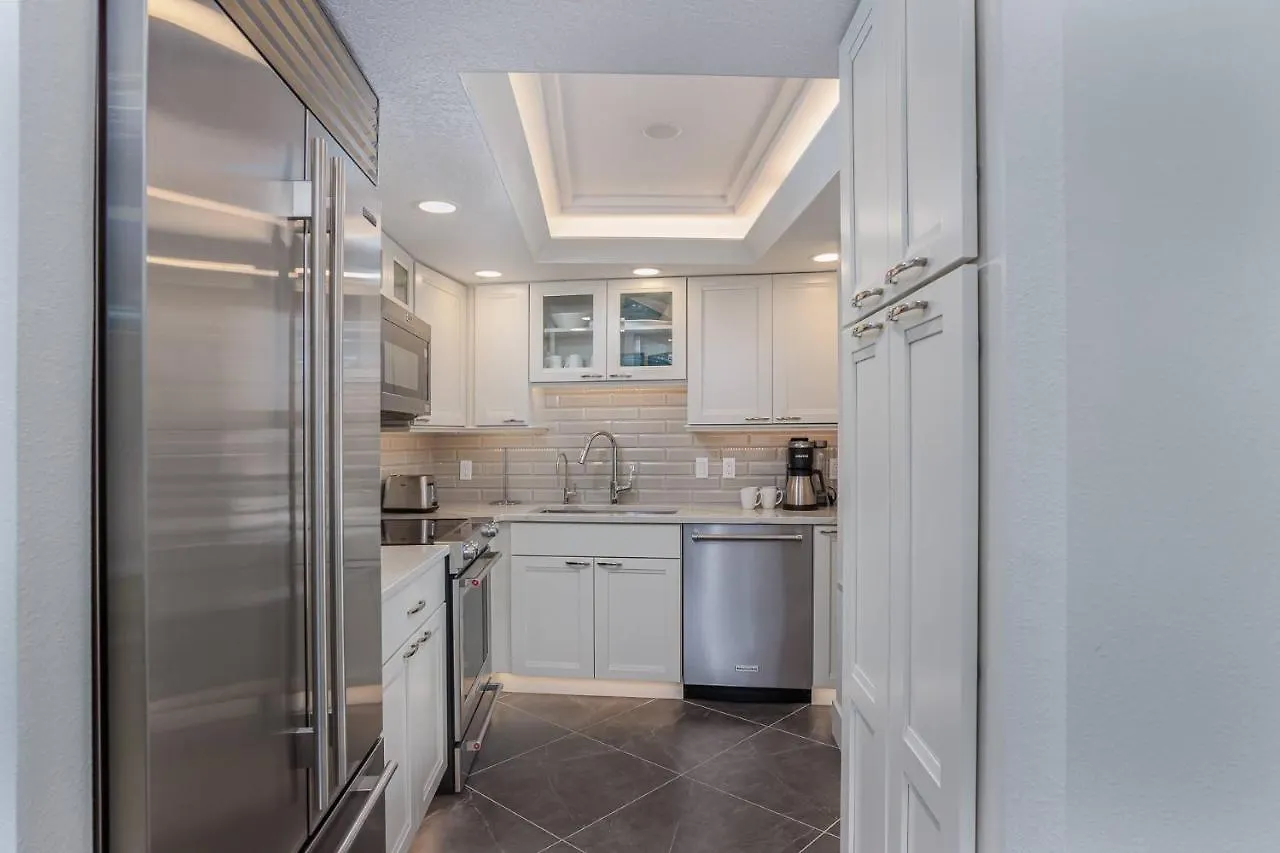 Holiday home Crystal Sands Elegance *