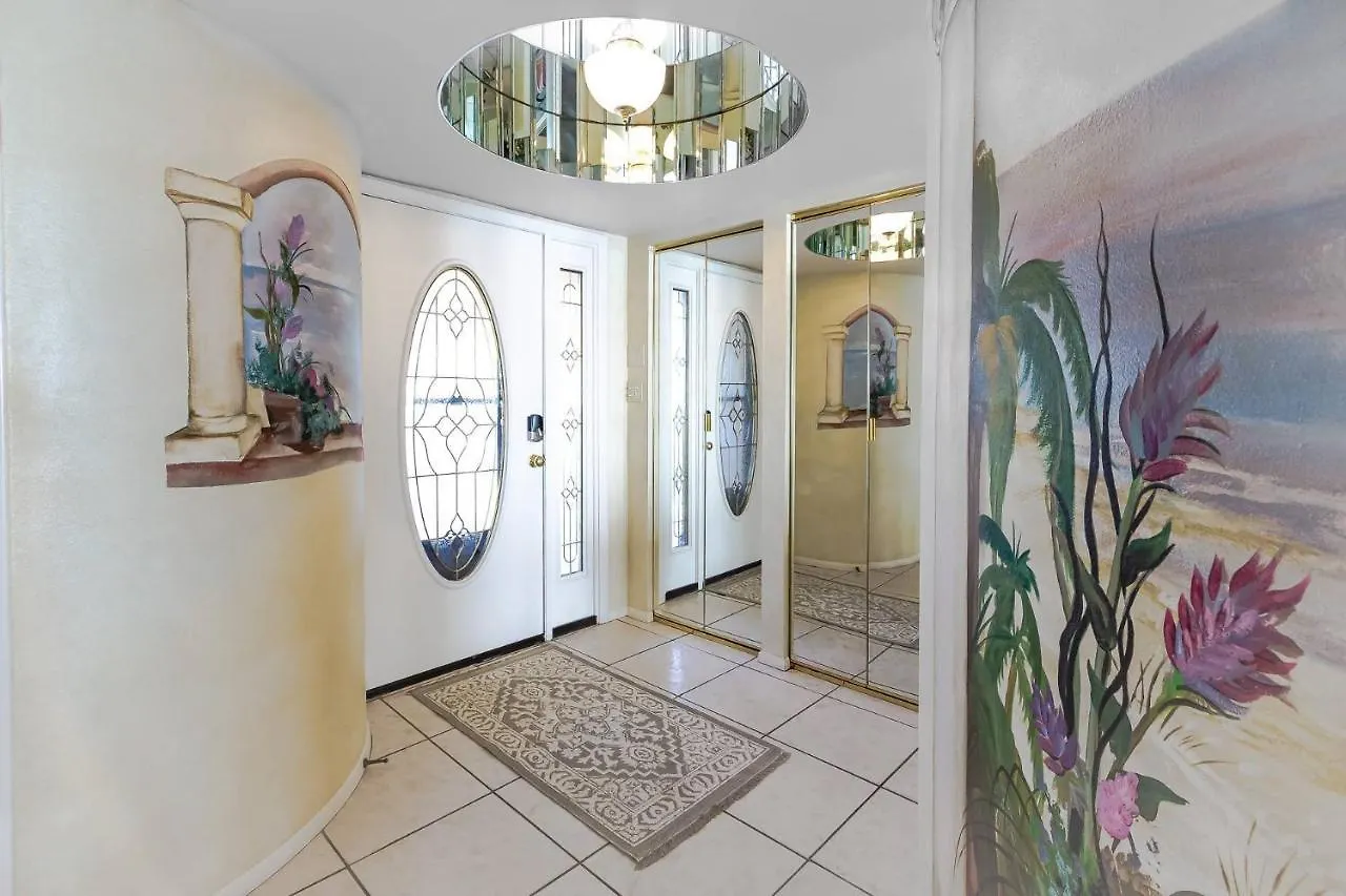 Siesta Breakers Penthouse On The