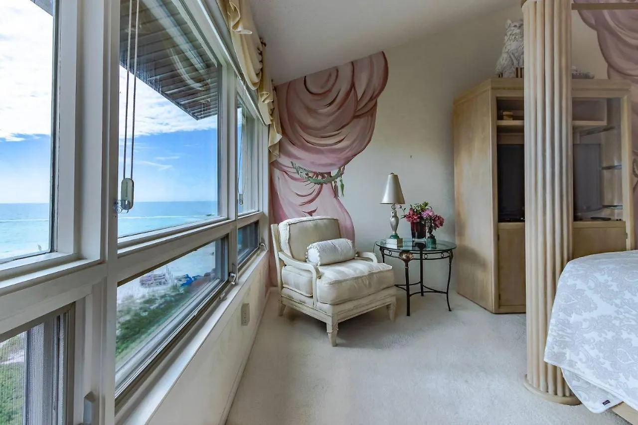 Siesta Breakers Penthouse On The *