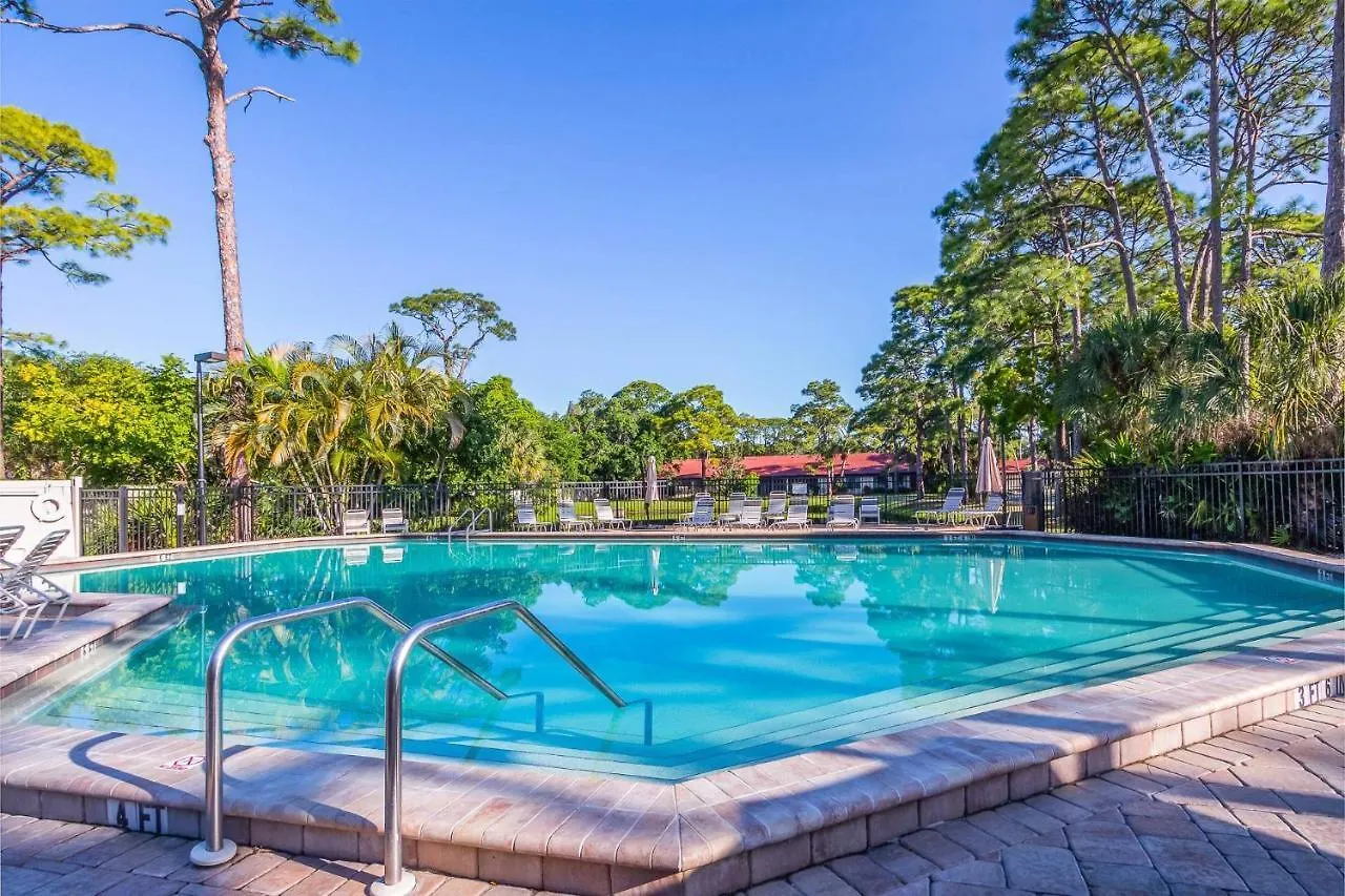Yellow Pine Duplex Close To Pool & Tennis