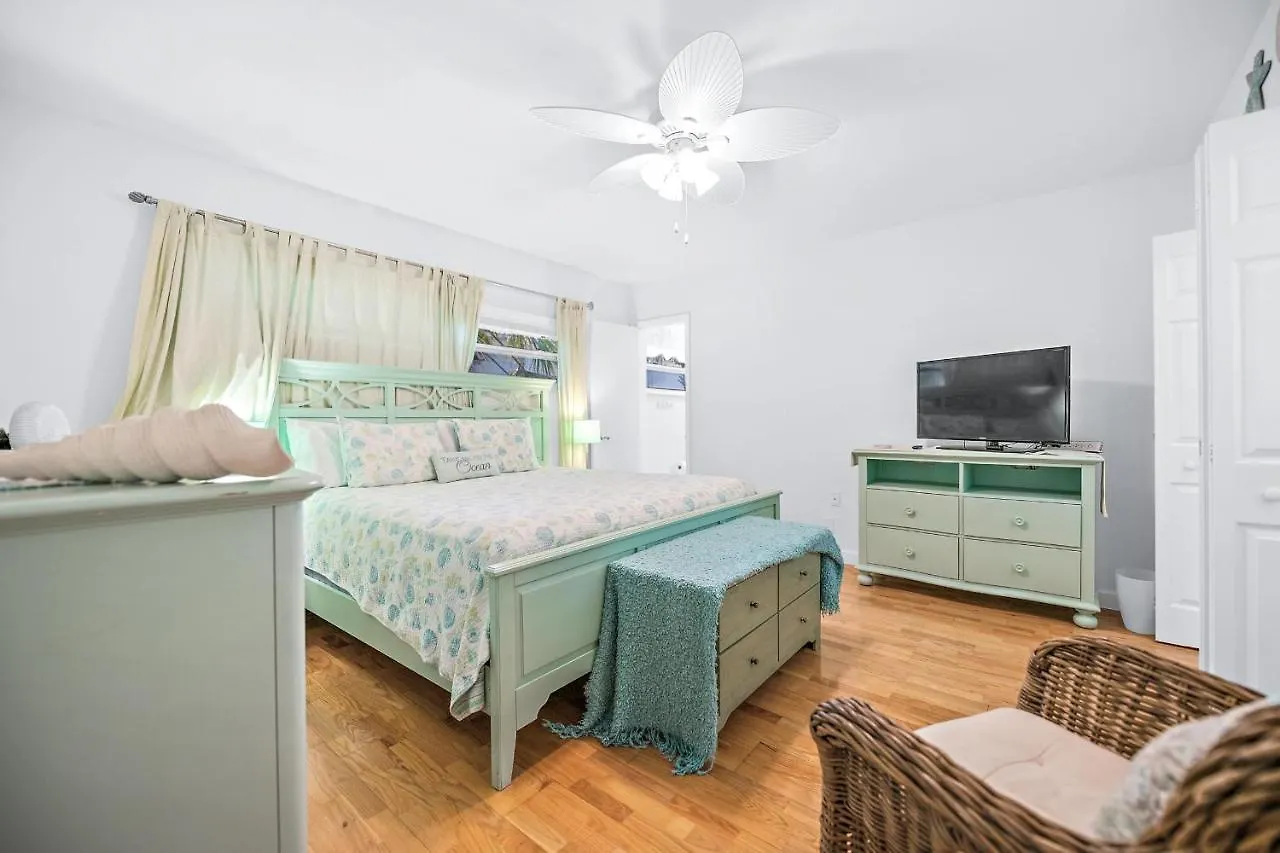 Side Babe Holiday home Sarasota
