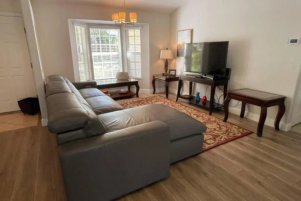 Holiday home Bernice 3bd2bth With Heated Pool Near Siesta Key!
