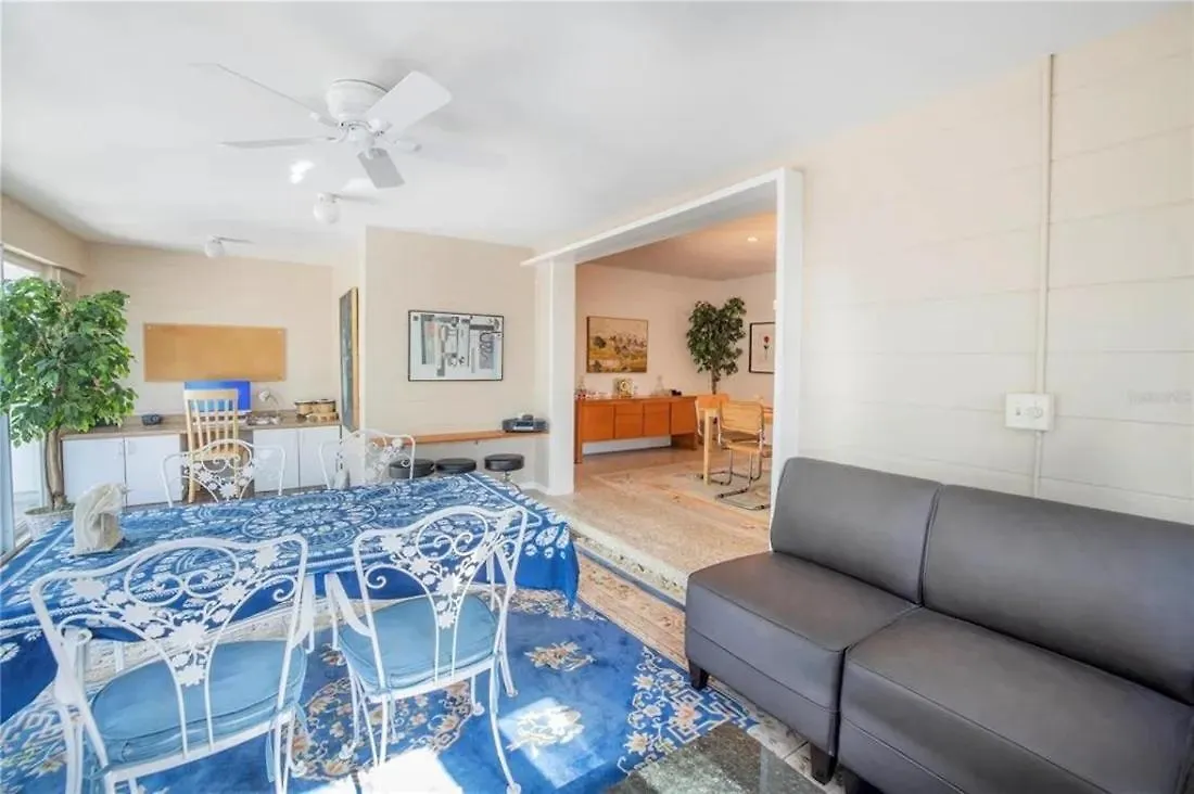 Oasis On Siesta Key