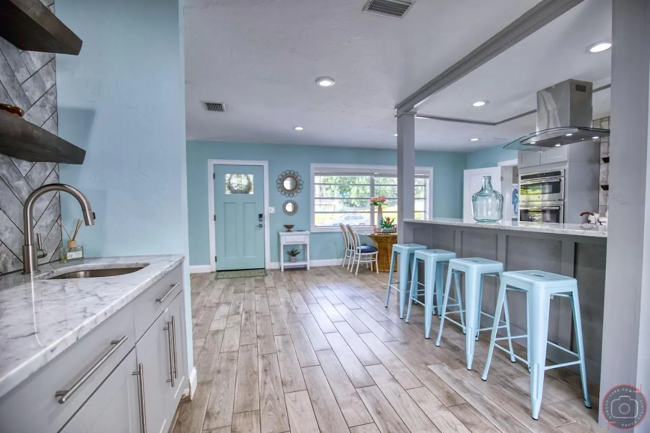 Tropical Oasis, Heated Pool, Hot Tub, Near Siesta Key *