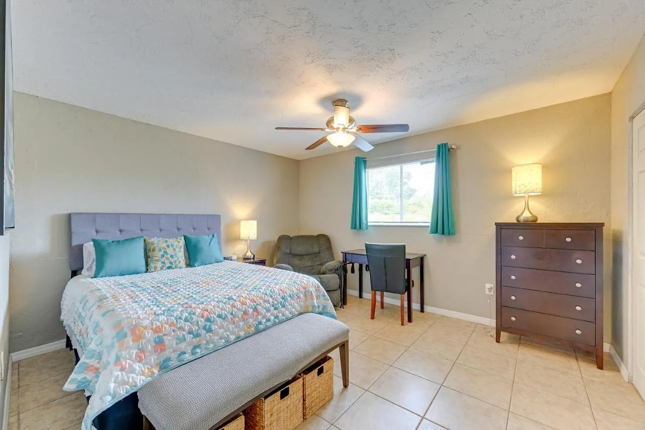 Dog-friendly With Yard About 6 Miles To The Beach! Holiday home *