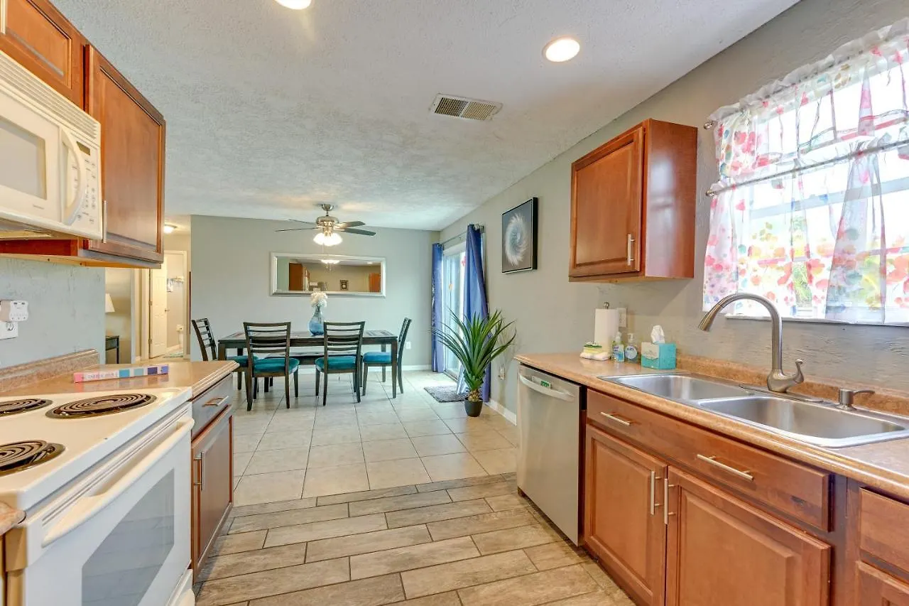 Holiday home Dog-friendly With Yard About 6 Miles To The Beach! *
