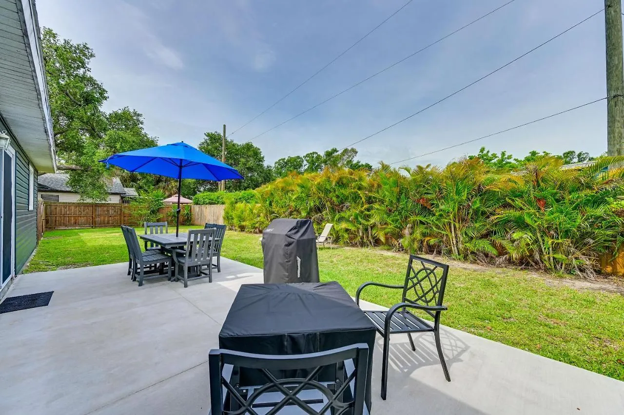 Holiday home Dog-friendly With Yard About 6 Miles To The Beach! *