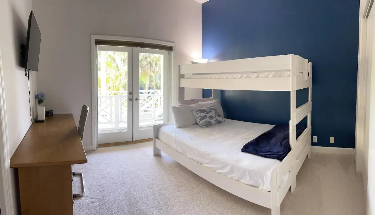 Your Personal Resort-7br, Pool, Tennis, Boating & Holiday home *