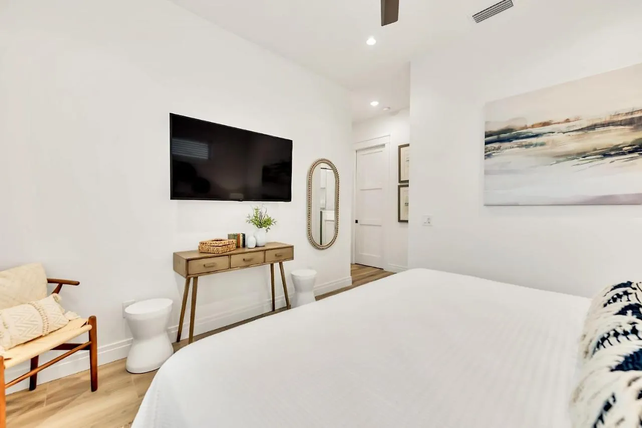 Shell-abrate Good Times Holiday home Sarasota
