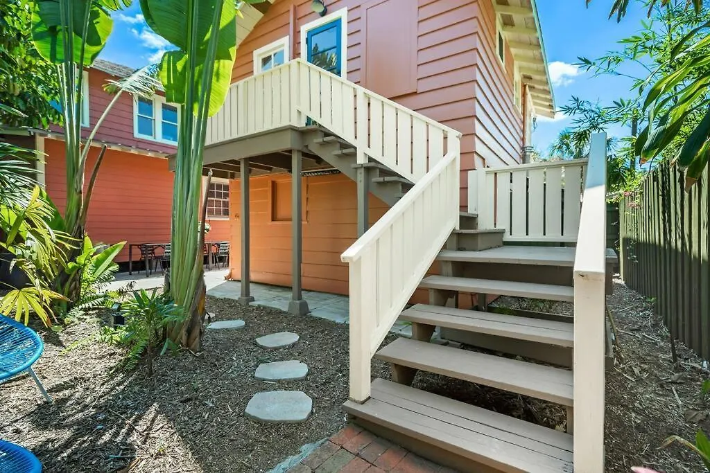 The Julia Place Carriage House * Sarasota