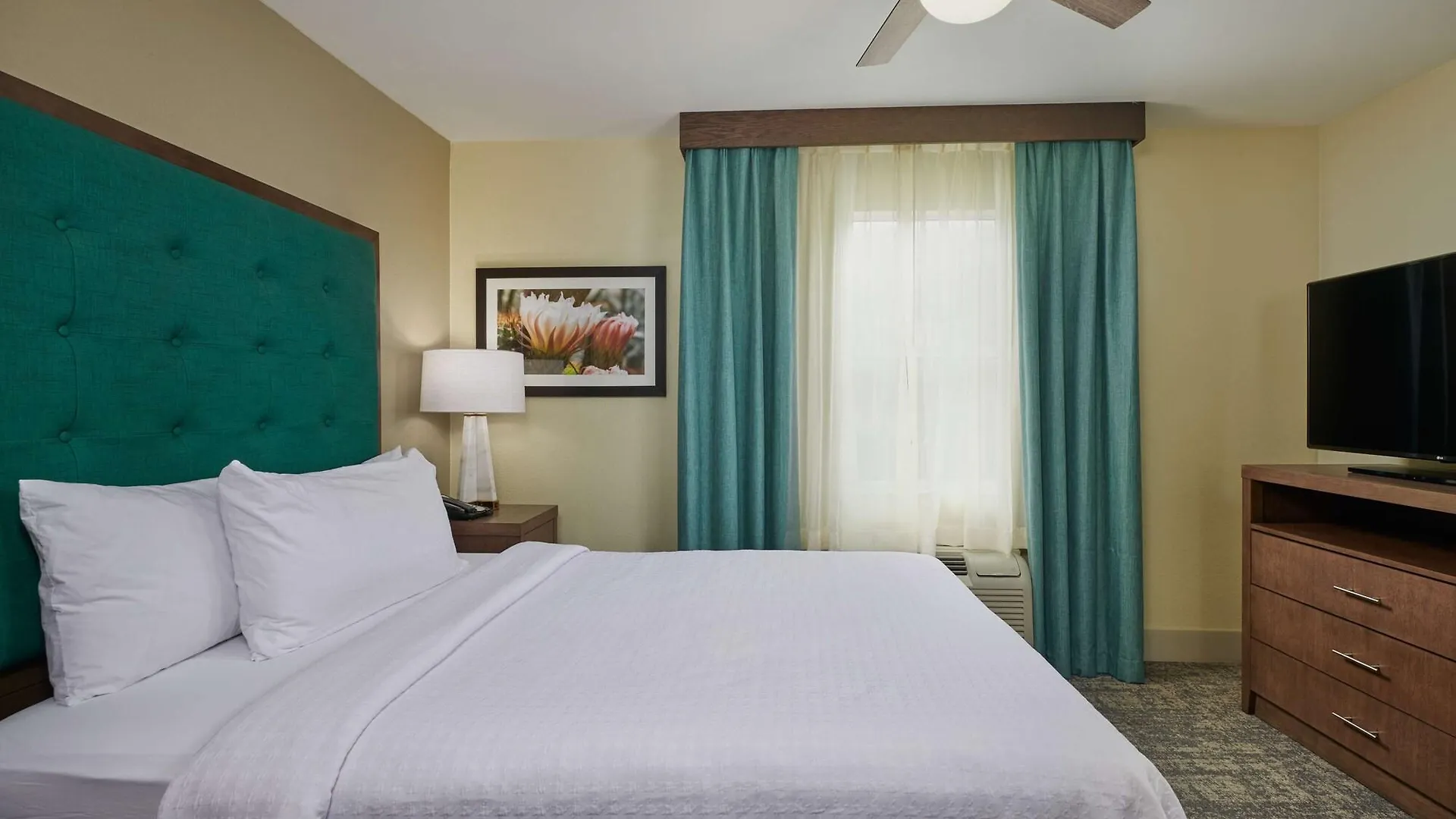 Hotel Homewood By Hilton Sarasota
