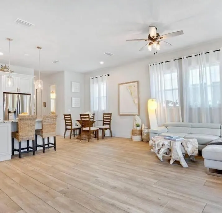 Holiday home Beach-town Pet-friendly Downtown @ 10 Acre Park-629 Sarasota