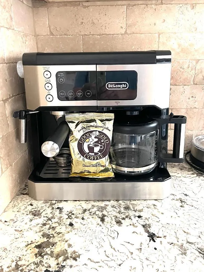 Holiday home Beach-town Pet-friendly Downtown @ 10 Acre Park-629 *
