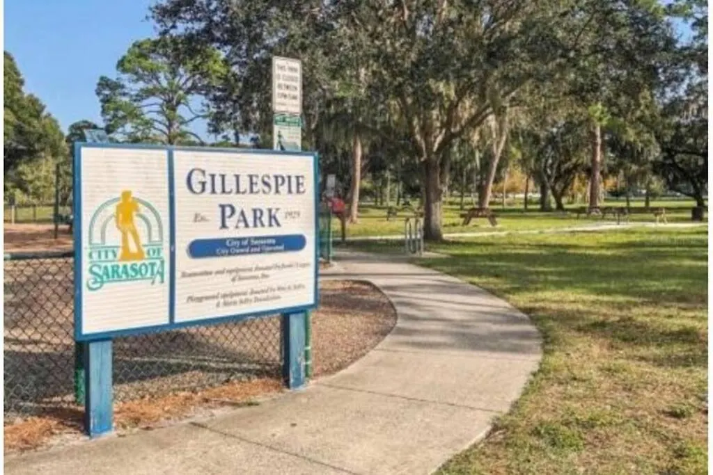 Holiday home Beach-town Pet-friendly Downtown @ 10 Acre Park-629 Sarasota