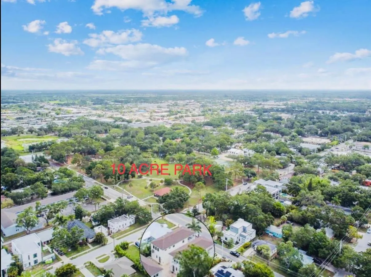 Holiday home Beach-town Pet-friendly Downtown @ 10 Acre Park-629 Sarasota