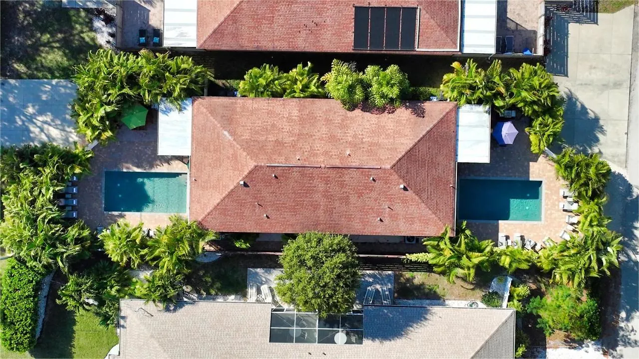 Flores - 2047 Sarasota
