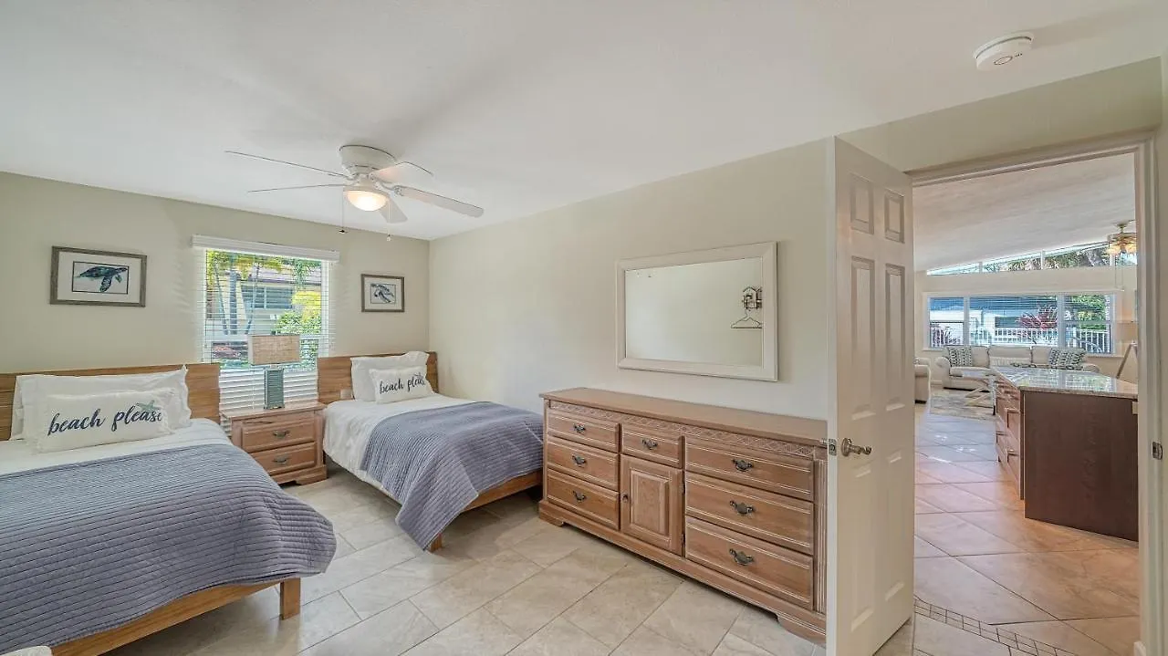 Sandpiper - 1655 Sarasota