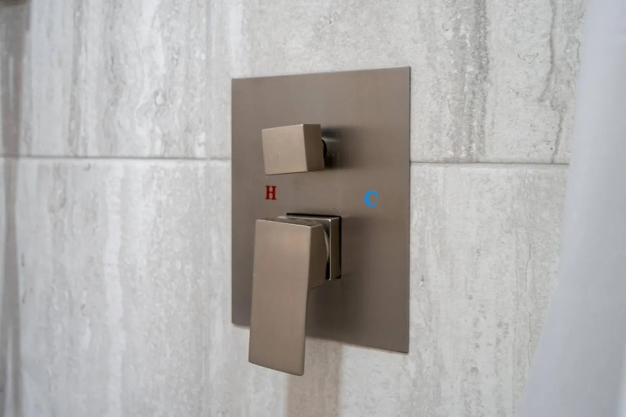 2bed 1bath Minutes To Downtown, Beaches, Restaurants, Theaters And * Сарасота