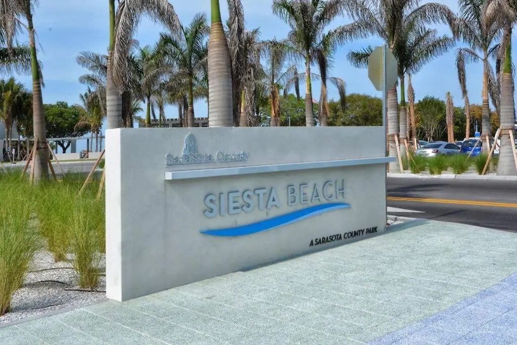 Apartment Close To Siesta Key, Shopping, Restaurants & More! *
