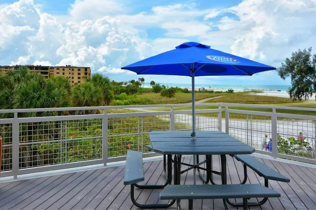 Close To Siesta Key, Shopping, Restaurants & More! Apartment *