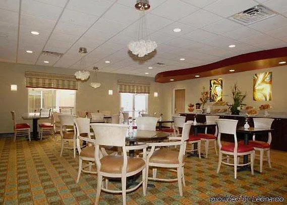 Hotel Courtyard By Marriott At Town Center Sarasota
