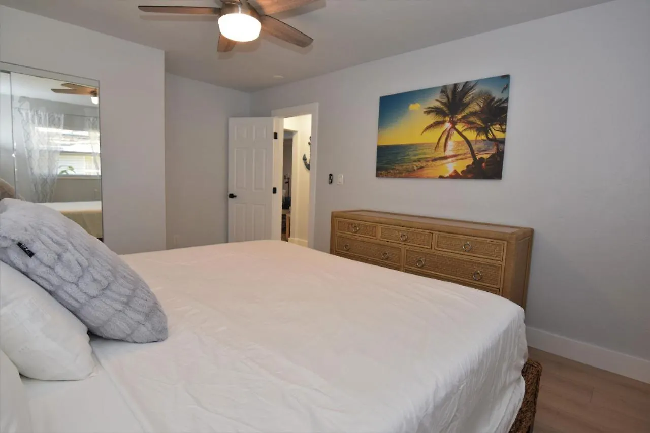 4bd/3bth Renovation With Heated Pool Near Downtown Holiday home *
