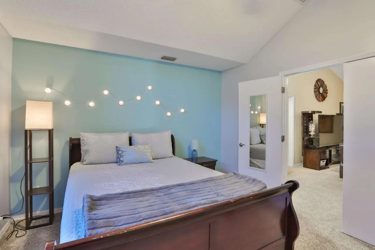 Cypress - Pool Holiday home *