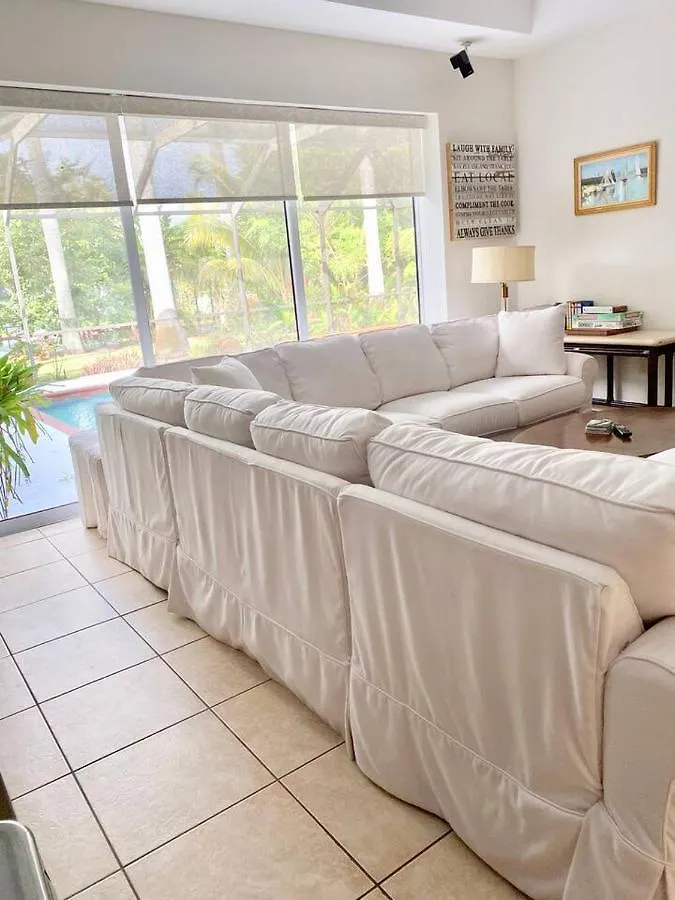 Villa Tranquil Court Oasis Sarasota
