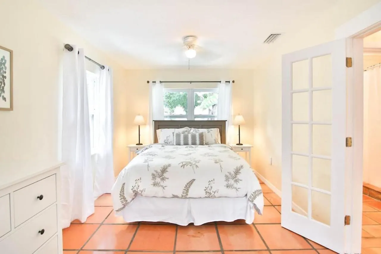 Holiday home Gorgeous Private With Heated Pool Sarasota