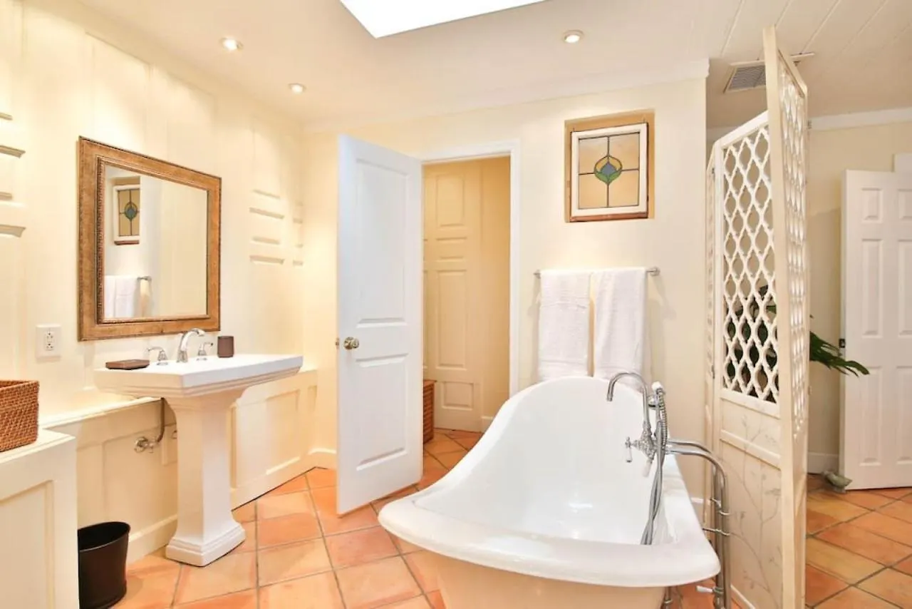 Holiday home Gorgeous Private With Heated Pool