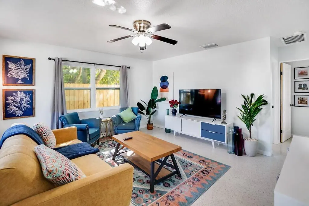 Boho 10 Mins From Siesta Sarasota