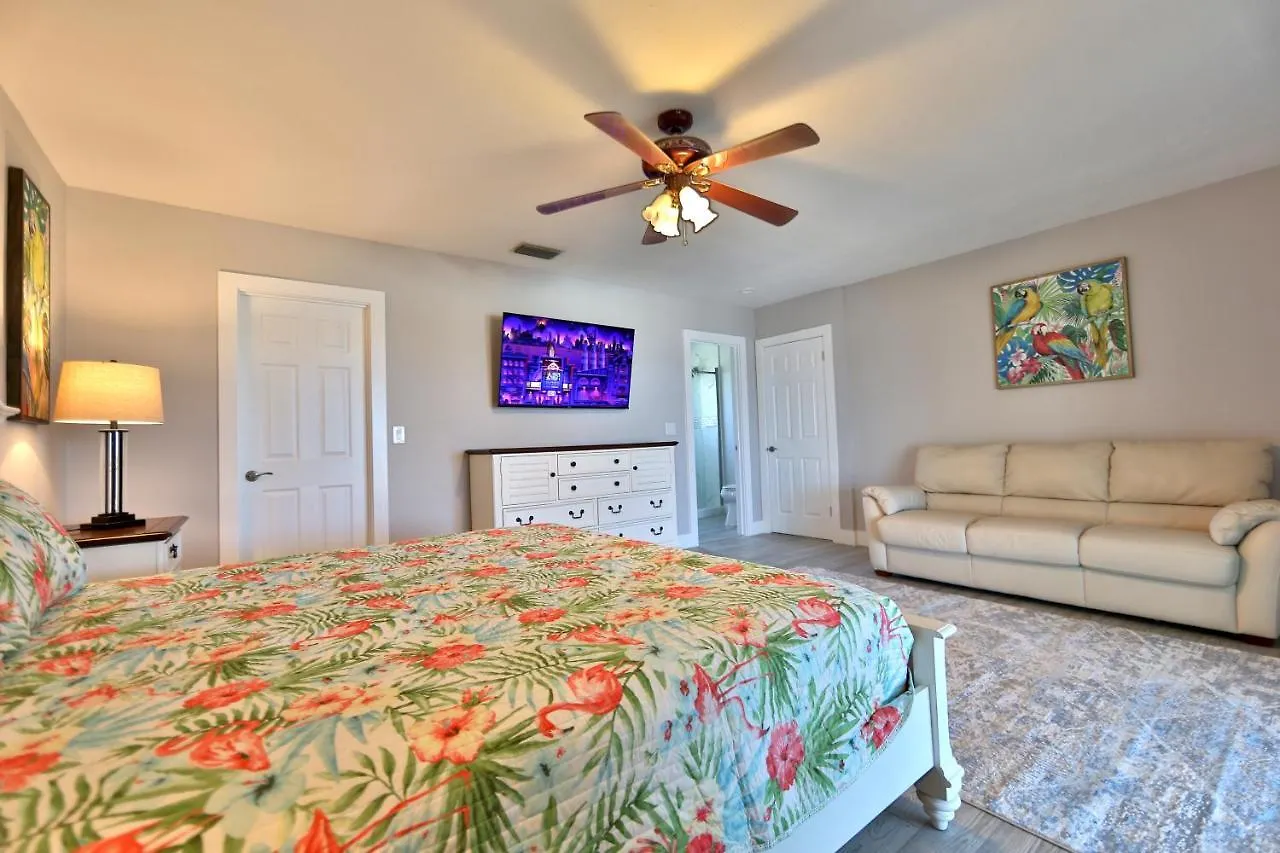 Oceanfront With Heated Pool