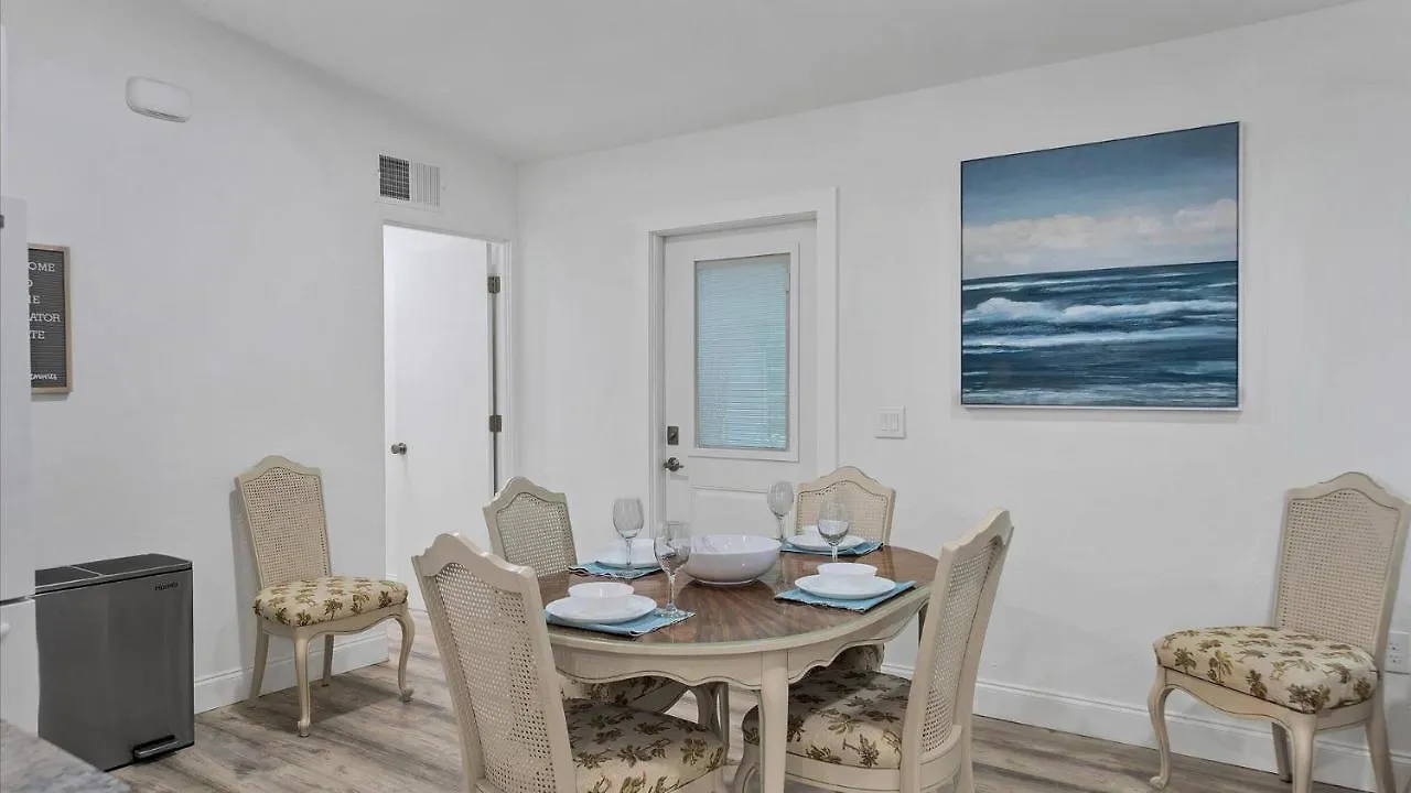 Villa Siesta Key - 3 Bed 3 Baths Sarasota