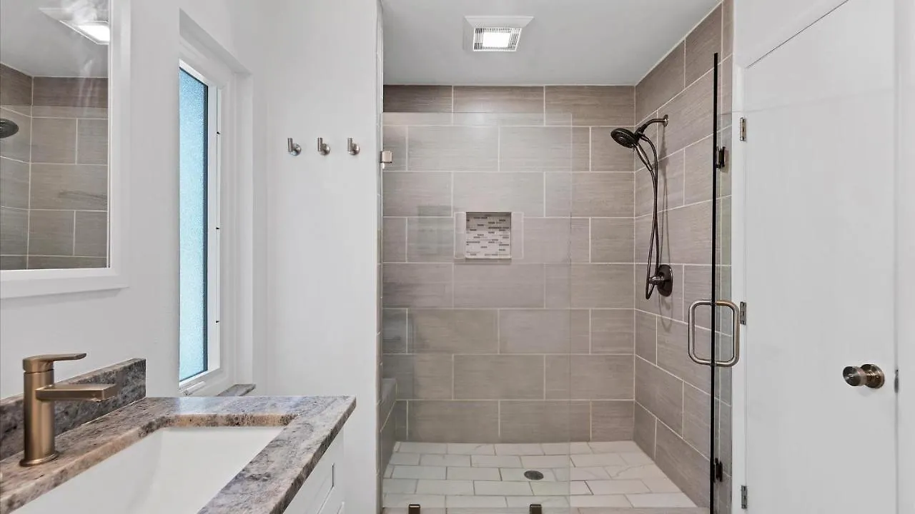 Siesta Key - 3 Bed 3 Baths Villa *