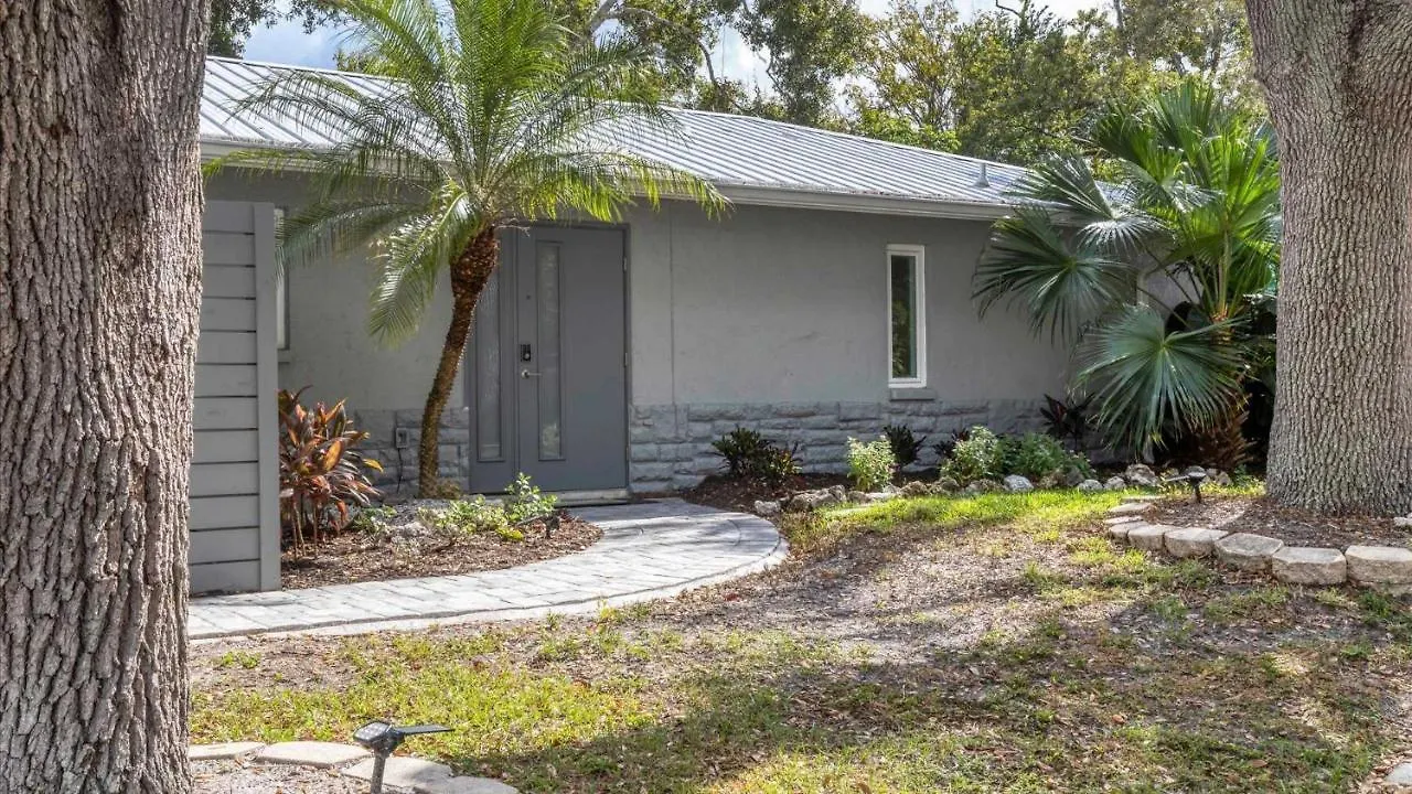 Siesta Key - 3 Bed 3 Baths Villa Sarasota