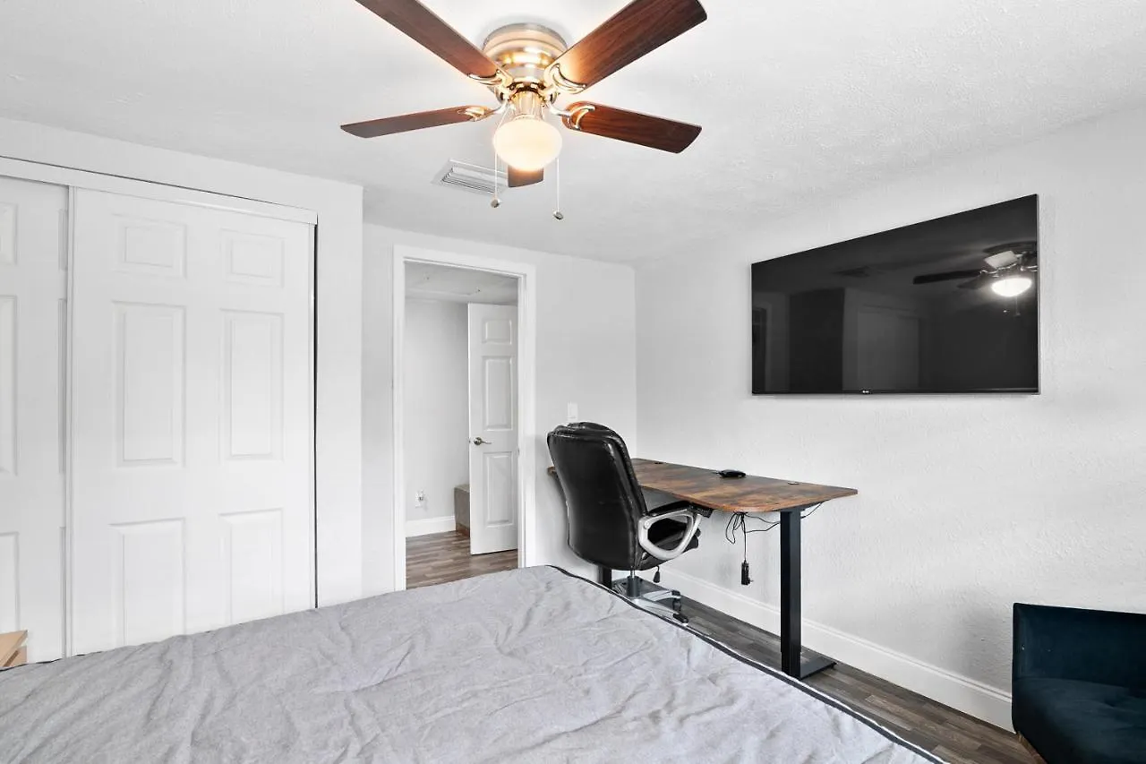 Ultimate Private With Heated Pool Holiday home Sarasota