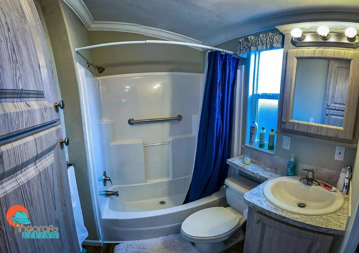 Holiday home Pinecraft Tiny Sarasota