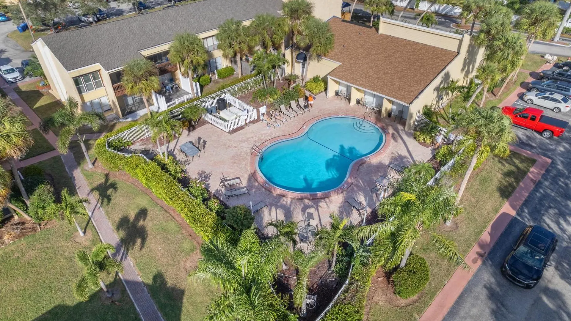 Cozy 2-bedroom In Prime Siesta Key Location Apartment *