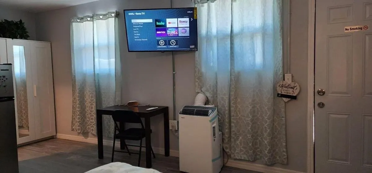 Sweet In Apartment