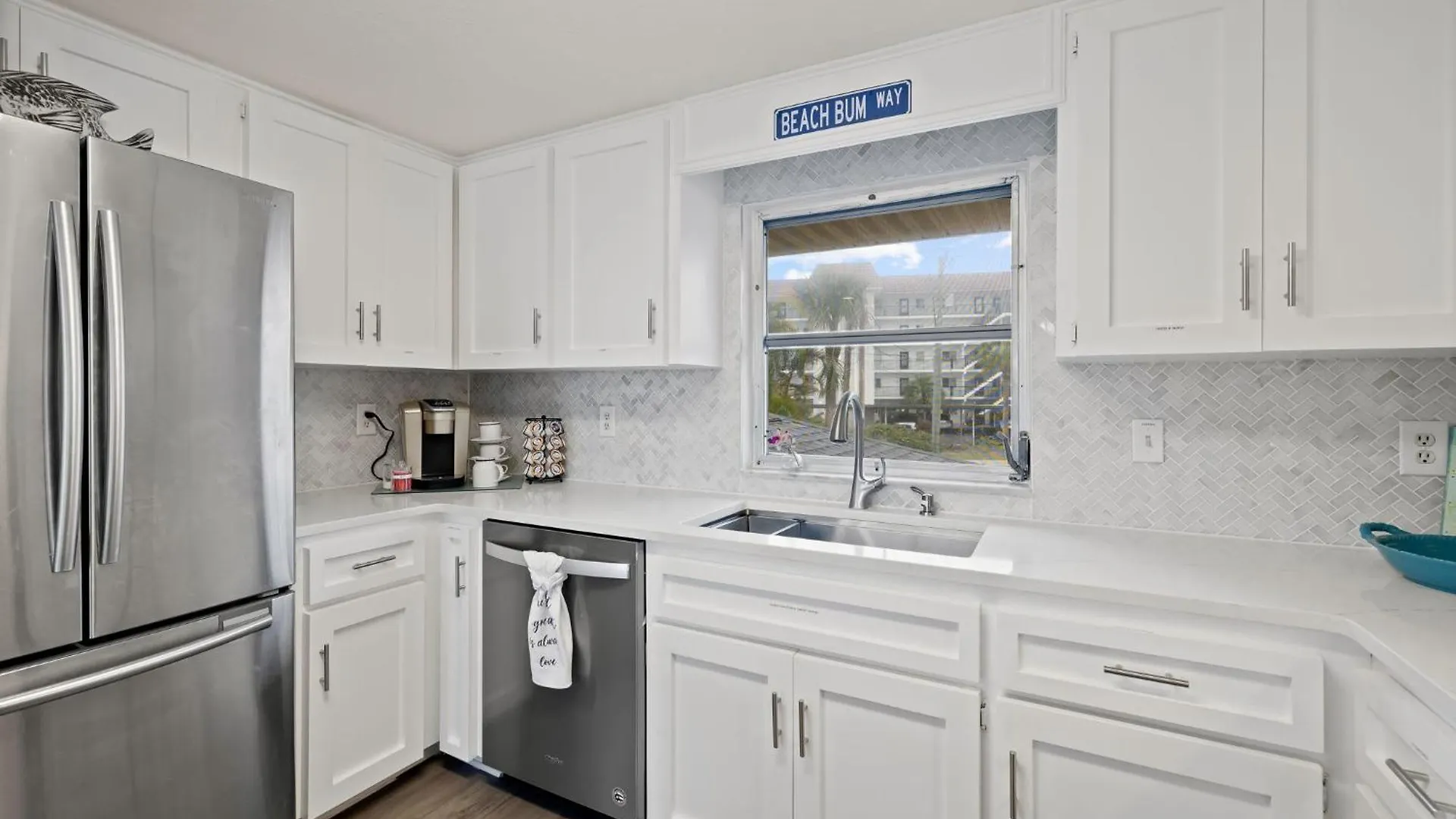 Bayside Escape-condo W Dock Pool And Near *