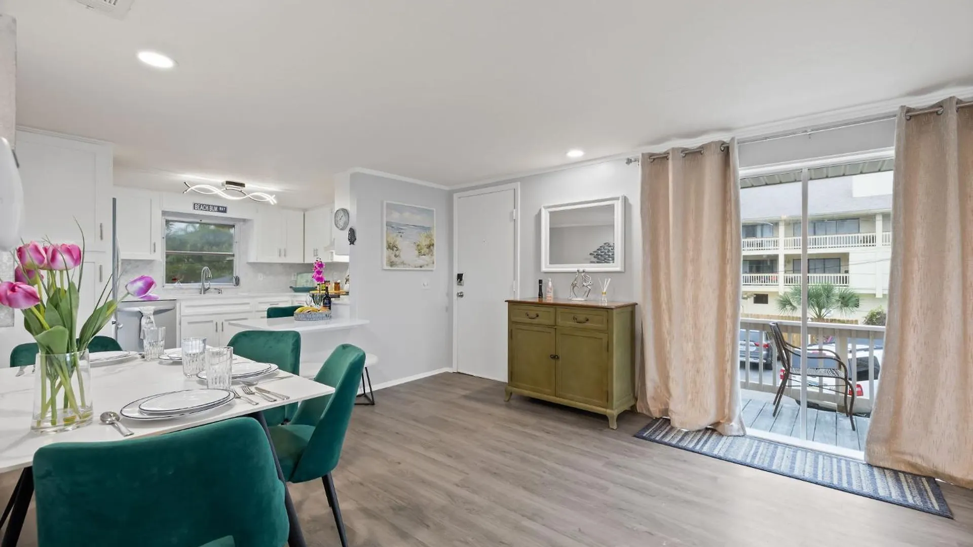 Bayside Escape-condo W Dock Pool And Near * Sarasota