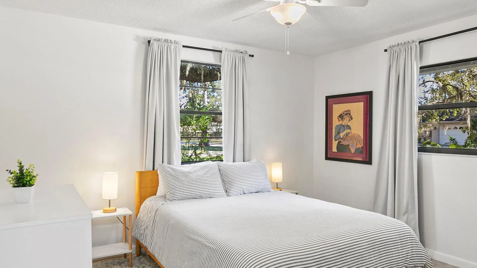 Modern Vacation Near Siesta Key & Downtown Holiday home