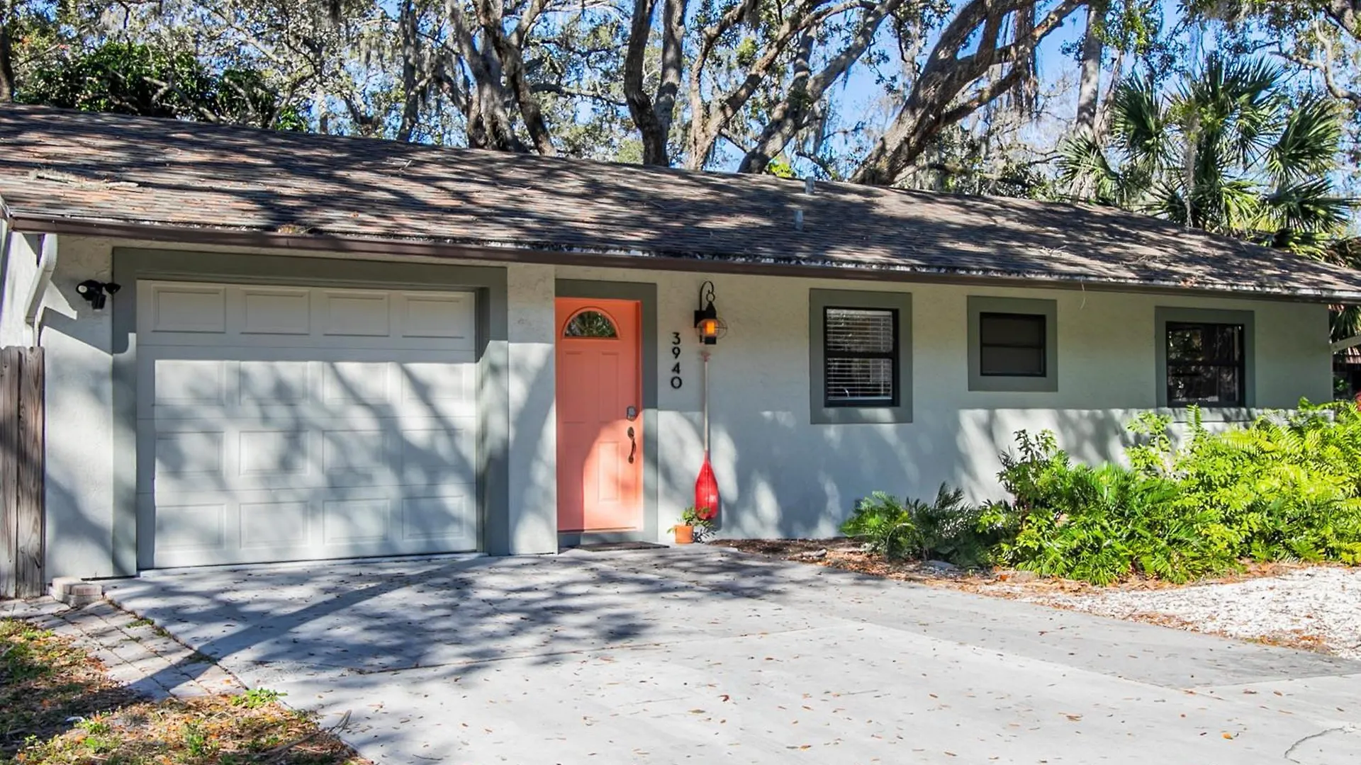 Holiday home Modern Vacation Near Siesta Key & Downtown *