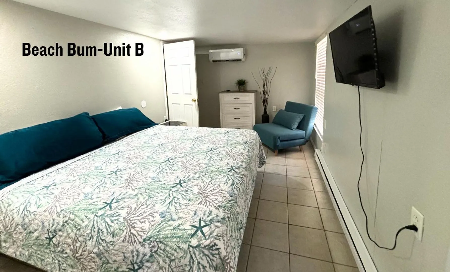 Arlington Bungalows-sarasota 10 Min To Siesta Key Apartment *
